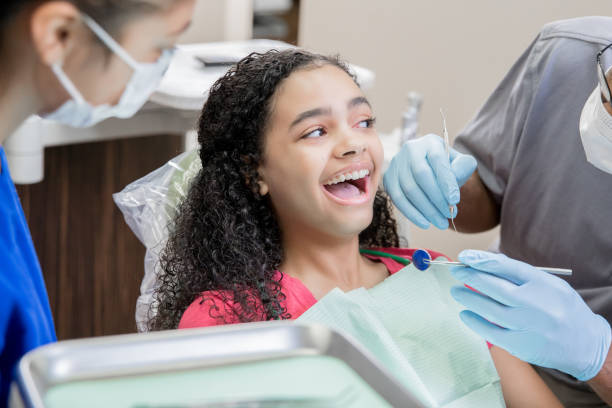 Emergency Gum Pain Relief in KS